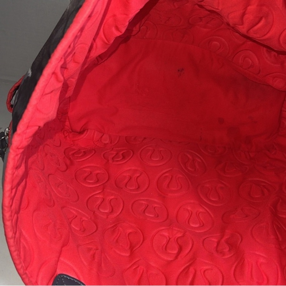 Good Condition! Reversible Lululemon Athletica Di… - image 2